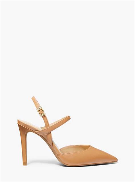 Ava Flex Leather Pump 